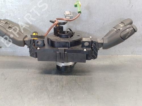 Forlygtekontakt PEUGEOT 407 SW (6E_, 6D_) 2.0 HDi 135 | BP29717475I24 