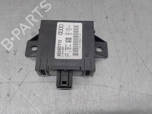 Elektronische module AUDI A8 D3 (4E2, 4E8) 4.0 TDI quattro (275 hp) 17103307