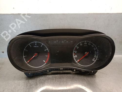 instrument-cluster-opel-corsa-e-x15-2014-35724284 main image
