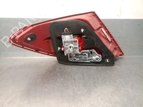 Right taillight MERCEDES-BENZ C-CLASS (W204) C 220 CDI (204.008) | BP28726318C35
