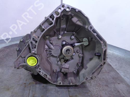 Używane Skrzynia biegów SMART FORFOUR Hatchback (453) 1.0 (453.042, 453.043) (71 hp) 15831115