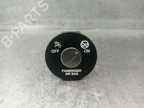 Used Switch Switch 19403940 19403940