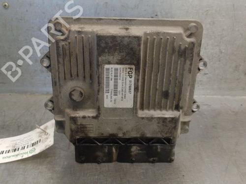 Used Engine control unit (ECU) Engine control unit (ECU) LANCIA MUSA (350_) 1.3 D Multijet (350.AXB11, 350.AXB1A) (70 hp) 36440554 36440554