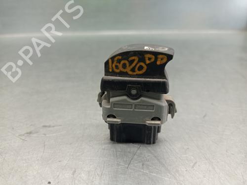 Used Right front window switch Right front window switch 10331360 10331360