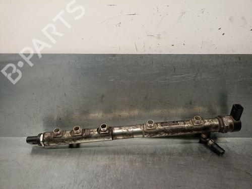 Rail D'Injecteurs MERCEDES-BENZ SPRINTER 3-t Van (B906) 215 CDI (906.611, 906.613) (150 hp) 31999022