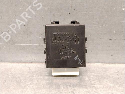 Used Electronic module Electronic module TOYOTA RAV 4 III (_A3_) 2.0 4WD (ACA30_, ACA30R) (152 hp) 39208088 39208088