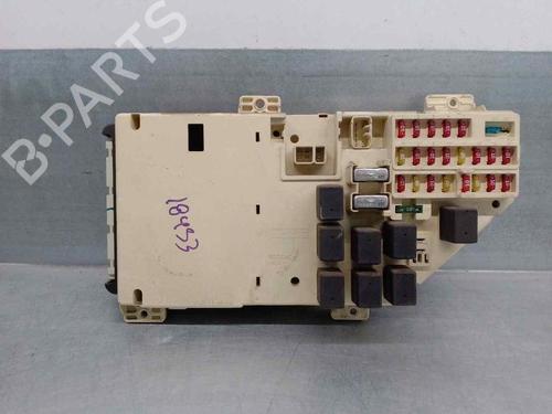 Used Fuse box Fuse box 15205774 15205774