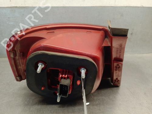 Right taillight VW PASSAT B6 (3C2) 1.9 TDI | BP32372629C35 - Image 2