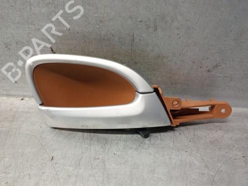 Klamka wewnętrzna drzwi przednich prawych PORSCHE CAYENNE (9PA) 3.2 7L5837114A | 955555114005Y9