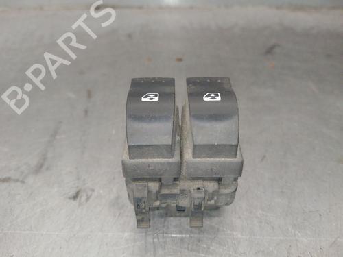 Used Left front window switch Left front window switch NISSAN PRIMASTAR Van (X83) 2.0 dCi 115 (114 hp) 39747112 39747112