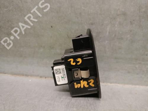 Right front window switch RENAULT CAPTUR II (HF_) Blue dCi 95 (HFAF) | BP31945007I26