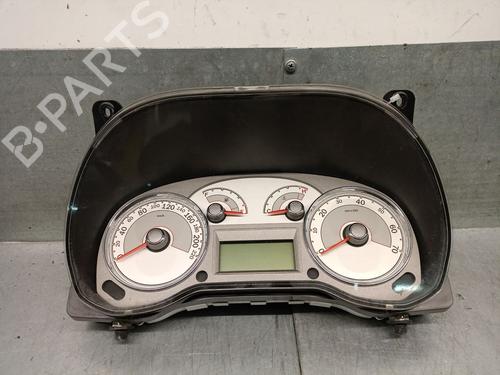 Used Instrument cluster Instrument cluster FIAT LINEA (323_, 110_) 1.3 D Multijet (323AXB11, 323AXB1A) (90 hp) 32780578 32780578