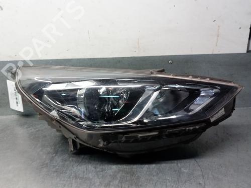 Used Right headlight Right headlight HYUNDAI i30 Estate (PDE) 1.0 T-GDI hybrid 48V (120 hp) 32744004 32744004