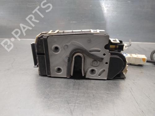 Used Front right exterior door handle VW CRAFTER 30-50 Van (2E_) 2.5 TDI (136 hp) 14912310