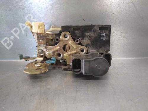 front-right-lock-chevrolet-aveo-saloon-t300-96305412-2-pines-4-puertas-2011-10410909 main image