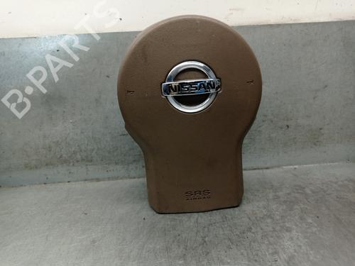 Used Driver airbag NISSAN PATHFINDER III (R51) 2.5 dCi (174 hp) 21581304