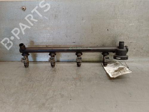 Used Injection rail Injection rail 37534703 37534703