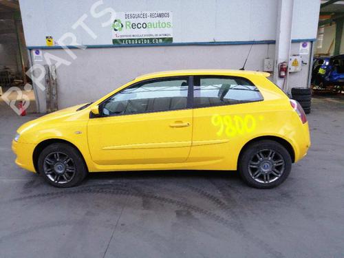 Used Parts FIAT STILO (192_) 2.4 20V (192_XD1A, 192AXD12) 647455