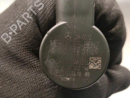 Injection rail MERCEDES-BENZ SPRINTER 3-t Van (B906) 215 CDI (906.611, 906.613) | BP31999022M98