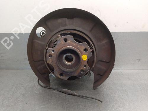 Used Left rear steering knuckle SSANGYONG RODIUS I 2.7 Xdi (163 hp) 30305342