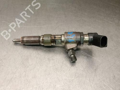 Used Injector Injector PEUGEOT 5008 (0U_, 0E_) 1.6 HDi (114 hp) 33695384 33695384