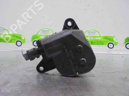 Heater blower motor CHRYSLER VOYAGER IV (RG, RS) 2.4 | BP2053233M62 