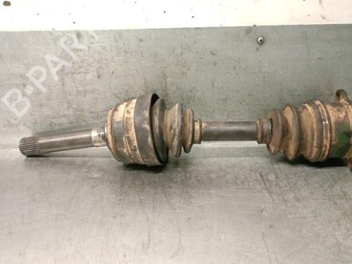 Arbre de transmission avant droit MITSUBISHI PAJERO I Canvas Top (L04_G) 2.5 TD (L044G, L049G) (95 hp) 31982808