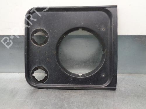 Used Headlight eyebrow LAND ROVER DEFENDER Station Wagon (L316) 2.5 TDI 4x4 (L316) (113 hp) 20260807