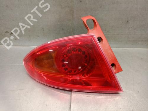 left-taillight-seat-leon-1p1-2005-2006-2007-2008-2009-2010-2011-2012-2013-36165782 main image