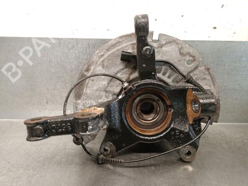 Used Right front steering knuckle NISSAN JUKE (F16_) DIG-T 117 (117 hp) 28623911