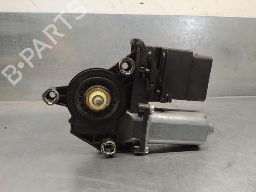 Right rear window motor VW GOLF PLUS V (5M1, 521) 1.9 TDI | BP14989990E22 