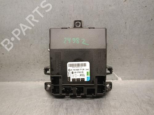 Used Electronic module Electronic module MERCEDES-BENZ M-CLASS (W164) ML 320 CDI 4-matic (164.122) (224 hp) 33618366 33618366