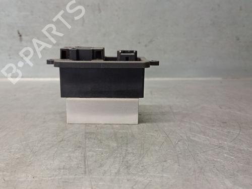 Used Heater resistor OPEL VIVARO C Van (K0) 1.5 (102 hp) 28093886