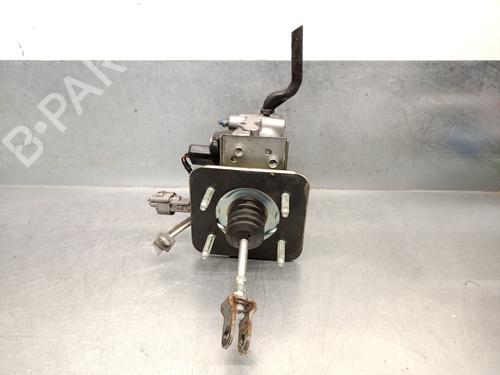 Brake master cylinder LEXUS RX (_U3_) 400h AWD (MHU38_) | BP25755996M77 