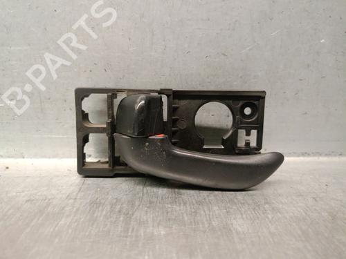 Used Front left interior door handle Front left interior door handle 38488940 38488940