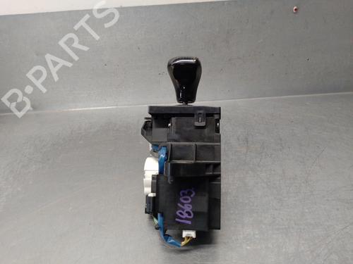 Gear lever TOYOTA AURIS (_E18_) 1.8 Hybrid (ZWE186_, ZWE186R) | BP15468628M90 