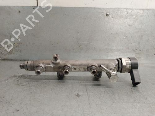 Rail D'Injecteurs AUDI Q7 (4LB) 3.0 TDI quattro (240 hp) 32335731