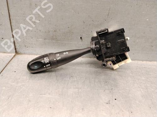 Forlygtekontakt Forlygtekontakt SUZUKI GRAND VITARA II (JT, TE, TD) 2.4 All-wheel Drive (JB424) (169 hp) 39688210 39688210