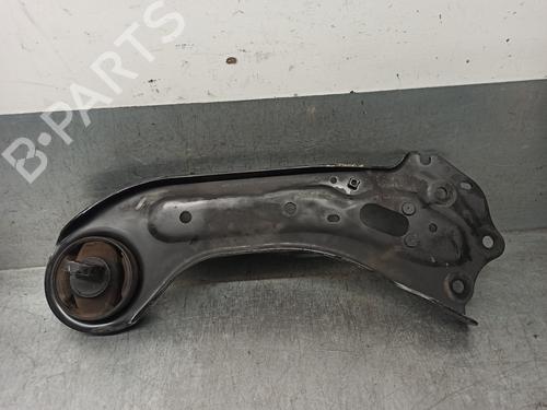 Right rear suspension arm KIA OPTIMA (JF)  | BP11687631M15 