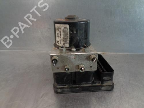 Used ABS pump BMW 3 Coupe (E92) 320 i (170 hp) 12205754