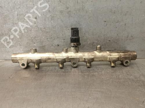 injection-rail-citroen-c8-ea_-eb_-2002-33324664 main image
