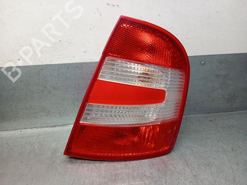 Used Right taillight SKODA FABIA I (6Y2) 1.4 16V (75 hp) 31943398