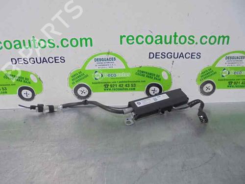 Antenne/Base CHRYSLER VOYAGER IV (RG, RS) 3.3 (174 hp) 21018853