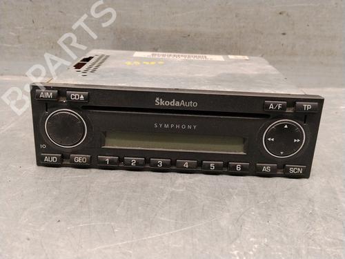 Used Radio Radio 37154657 37154657