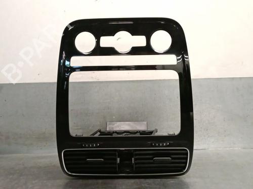 Air vent VW SCIROCCO III (137, 138) 2.0 TDI 1K8819728E | 1K8819728E