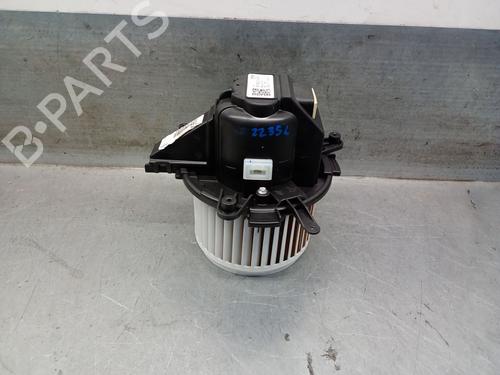 Used Heater blower motor PEUGEOT 3008 II SUV (MC_, MR_, MJ_, M4_) 1.2 THP/ PureTech 130 (MRHNSM, MRHNSU, MRHNSJ, MRHNYW,... (131 hp) 24468661