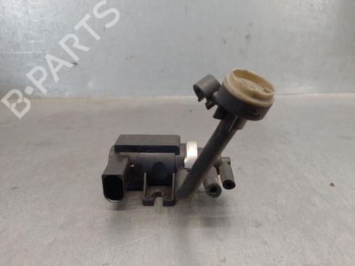 Sensor electrónico VW TOUAREG (7LA, 7L6, 7L7) 2.5 R5 TDI (174 hp) 32343381