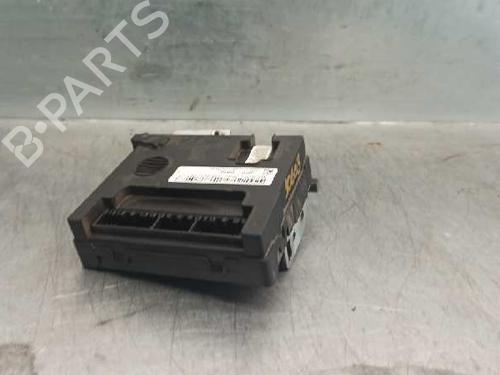 Used Electronic module HYUNDAI SANTA FÉ II (CM) 2.2 CRDi 4x4 (155 hp) 7294921