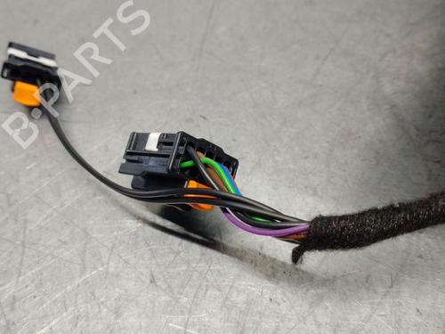 Right mirror PEUGEOT 2008 II (UD_, US_, UY_, UJ_, UR_, UC_) 1.2 PureTech 100 (USHNK) | BP29606877C27 