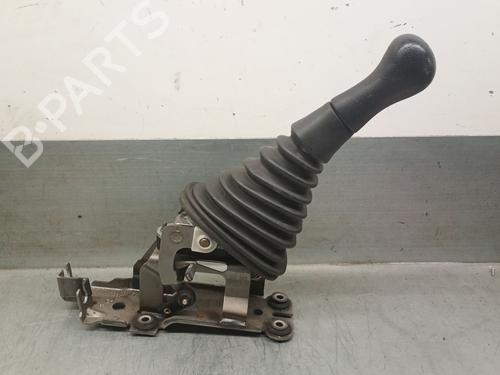 Gear lever CHRYSLER VOYAGER IV (RG, RS) 2.5 CRD | BP30053091M90 